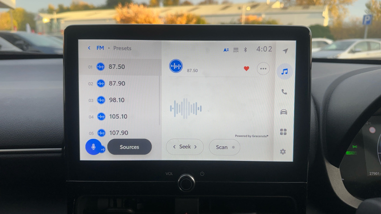 Toyota Yaris Cross 1.5 Hybrid 130 Design 5dr CVT Hybrid Estate